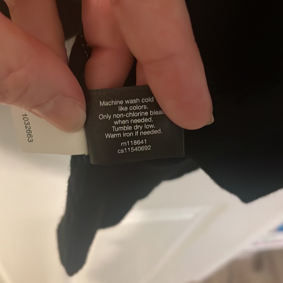 Lane Bryant black and silver sparkly v-neck sweater size 22/24 - Picture 5 of 5